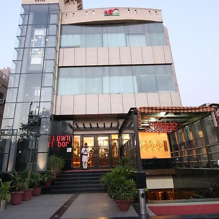 千禧精品酒店 法里达巴德 外观 照片